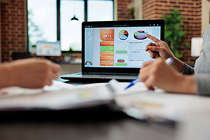 Realtime Analytics - iProStores Webflow Template